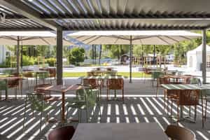 BISTROT ROBIN-1 terras