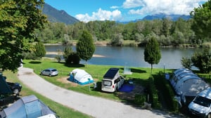 Kleiner Plusplatz Verzasca River